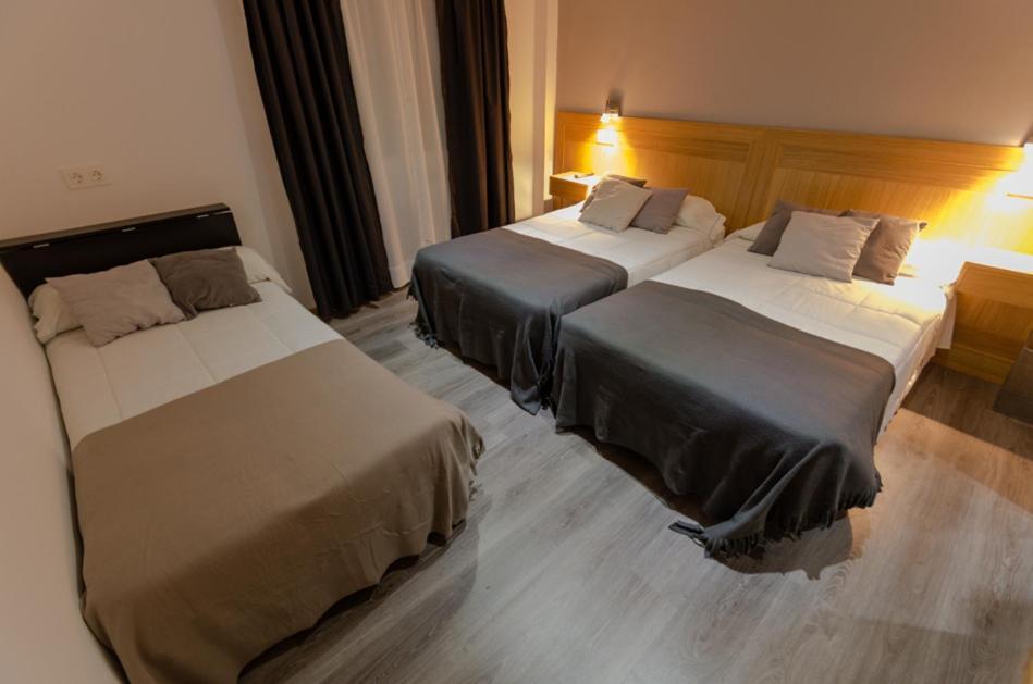 Hostal Libertad Gijon Phòng bức ảnh